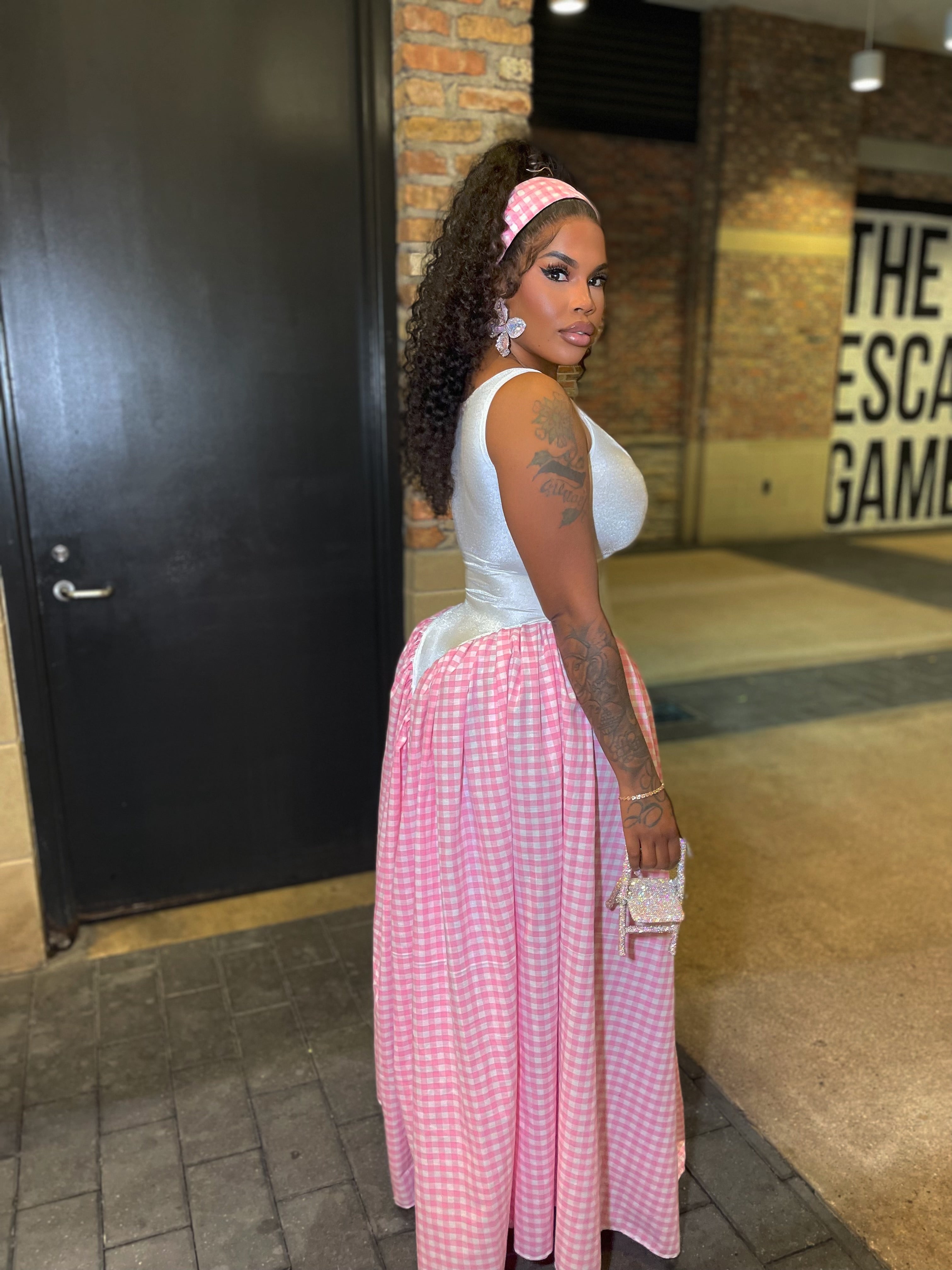Pretty woman maxi dress (headwear included)