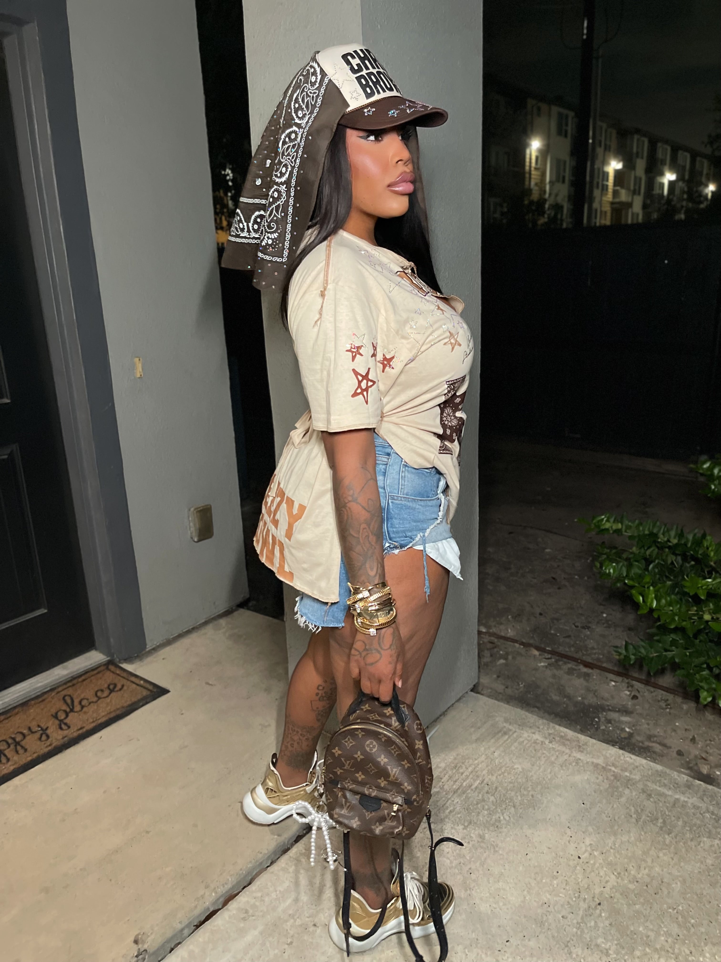 BROWN ￼bandana hat
