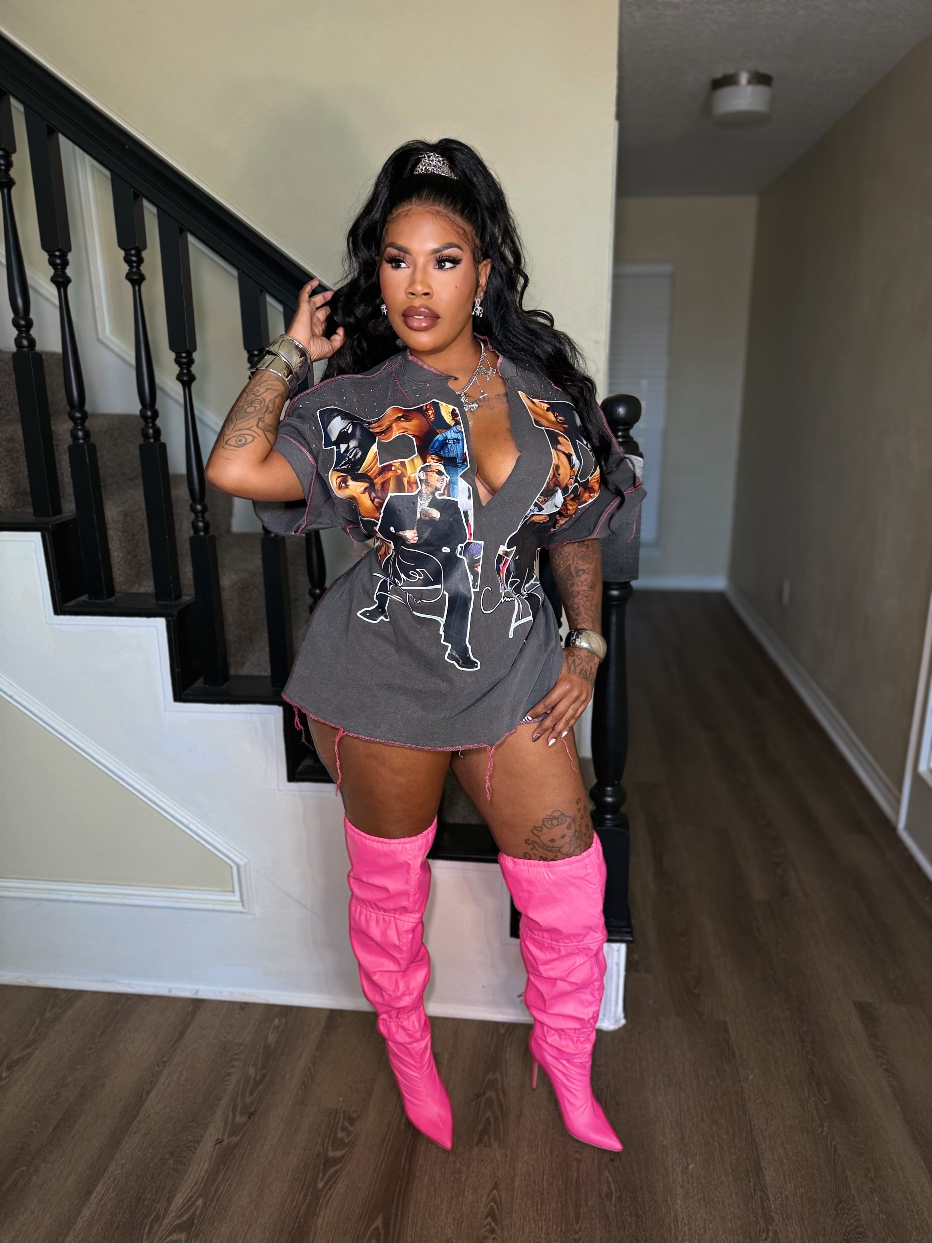 R&B tour tee pink