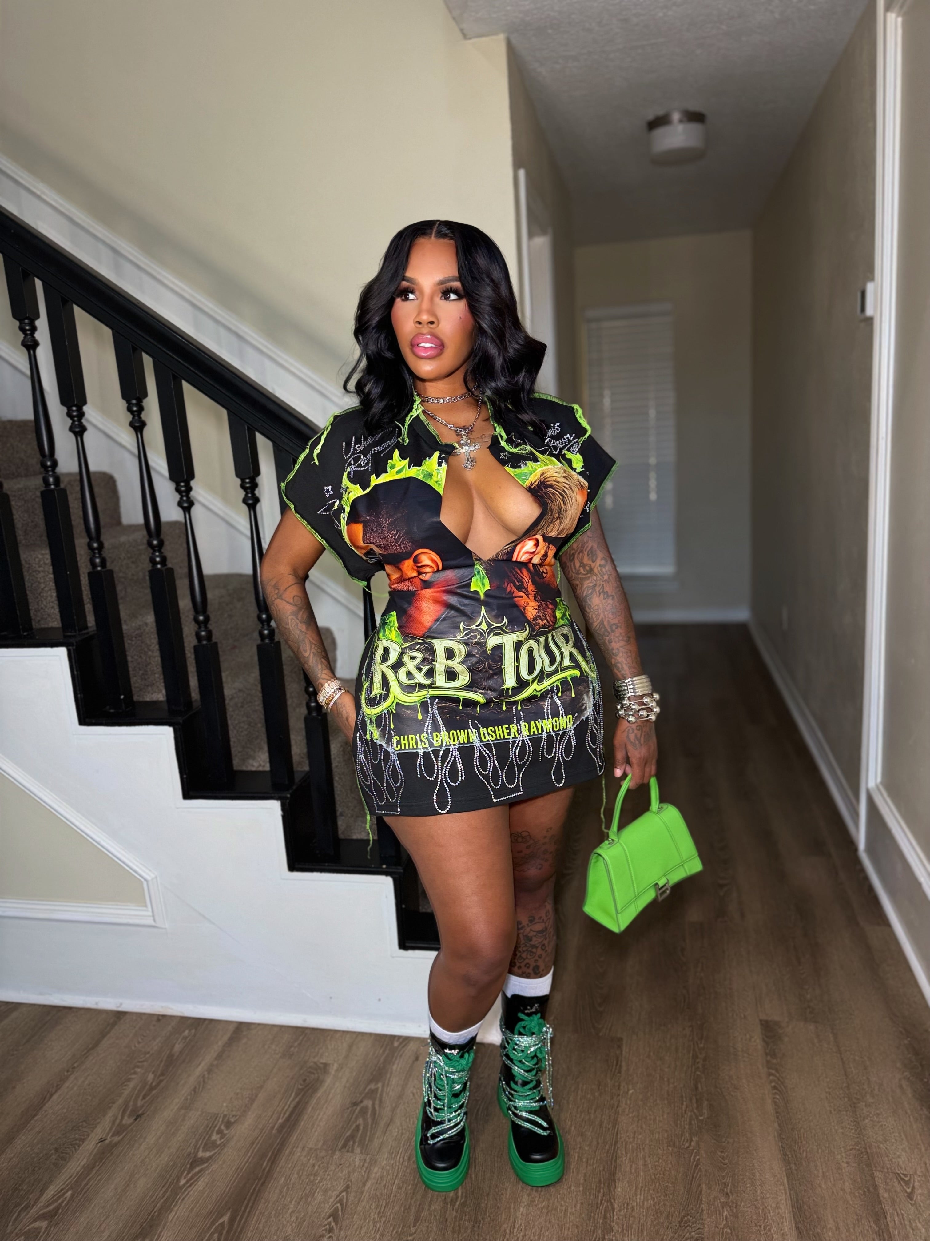 Green R&B lace up tee
