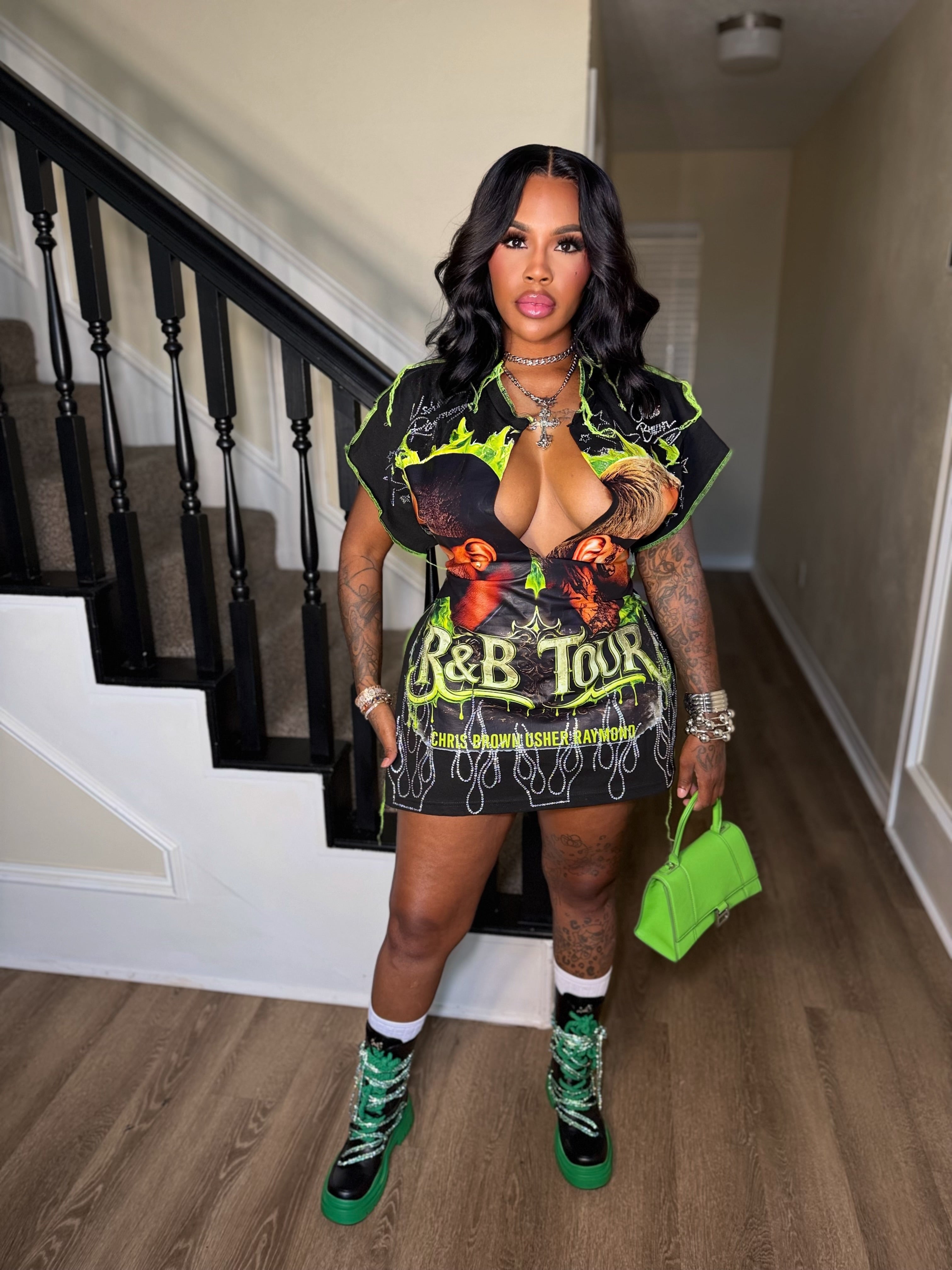 Green R&B lace up tee