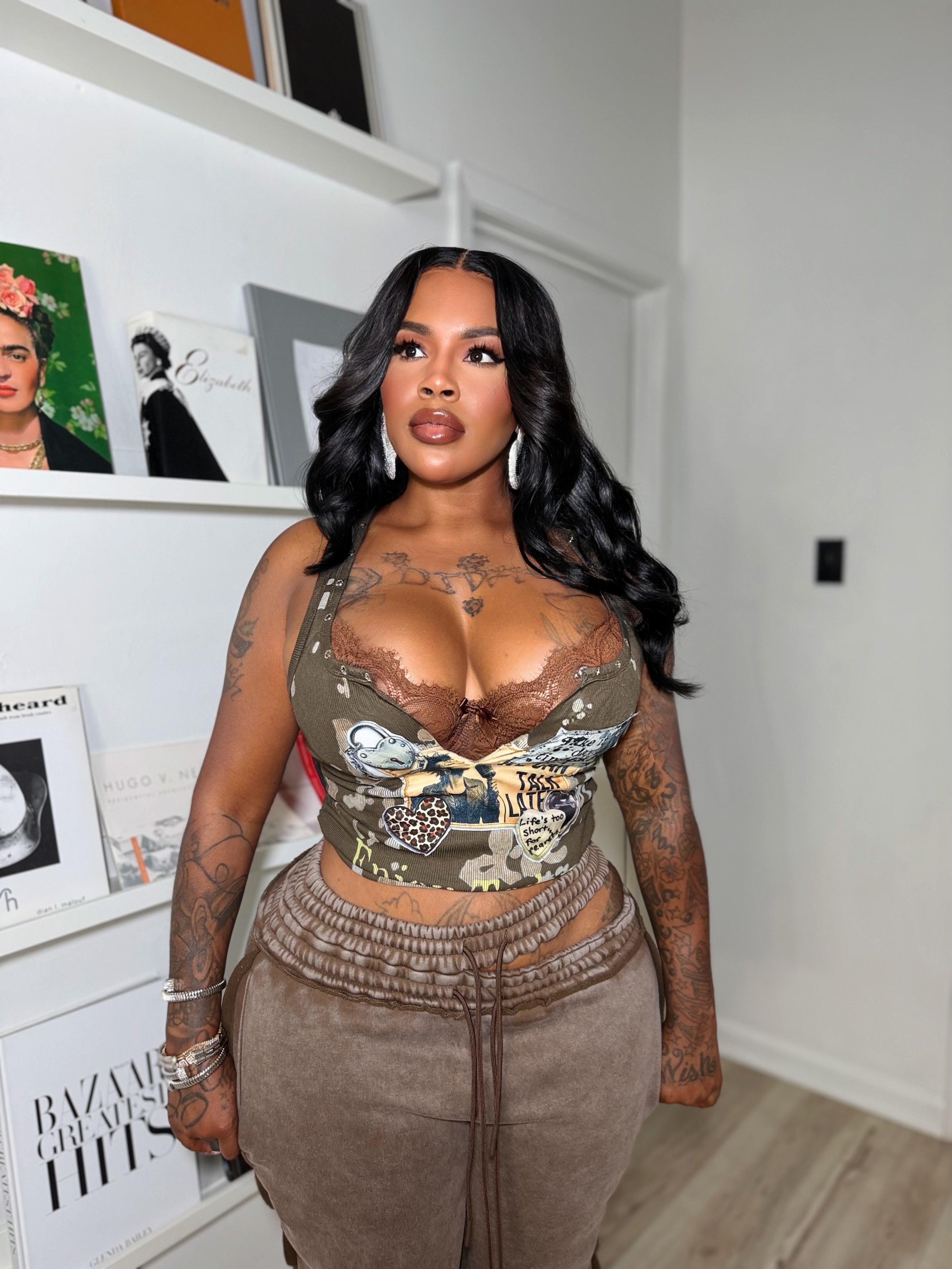 Outside top bra included