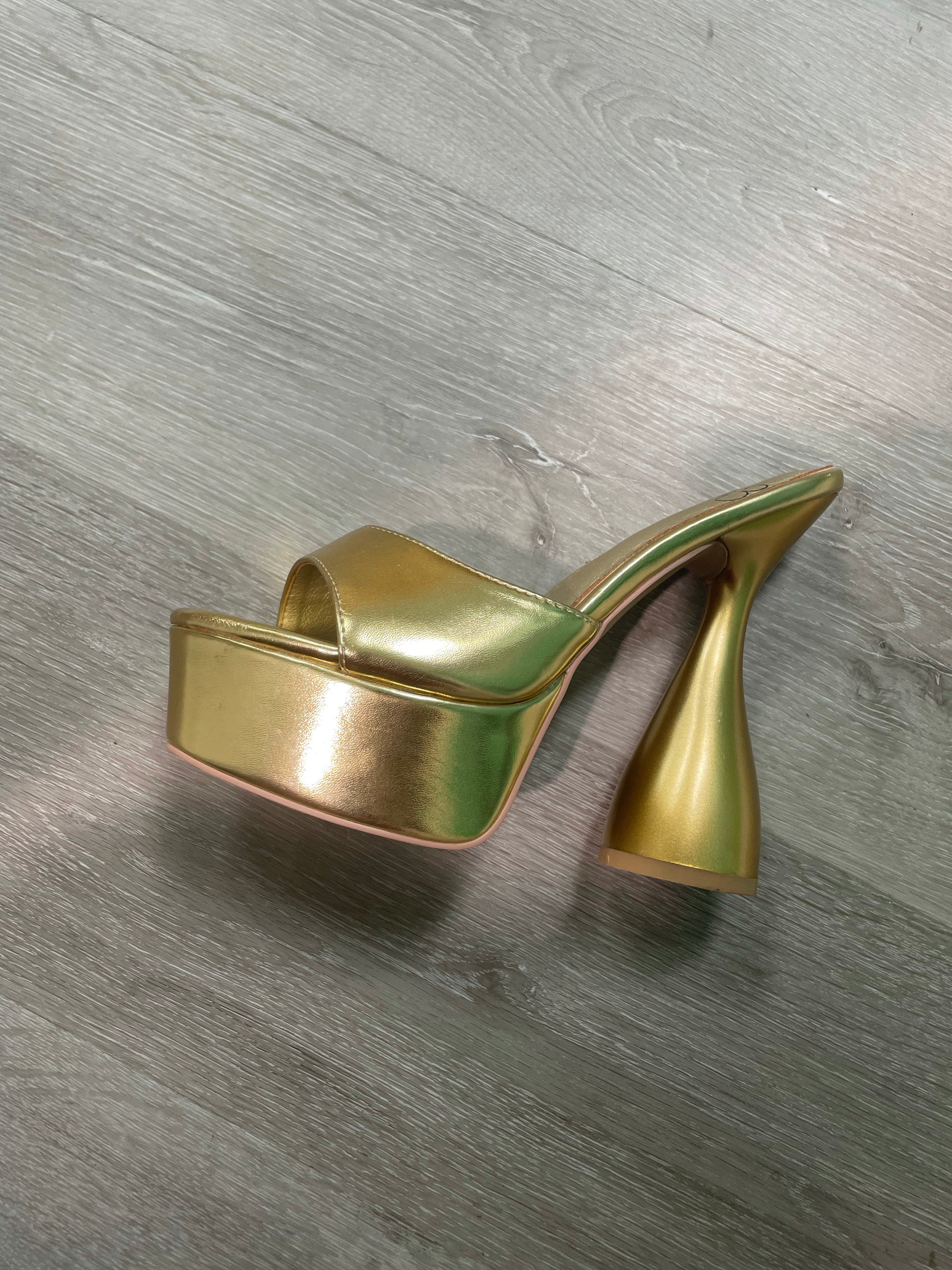 Gold platform heel